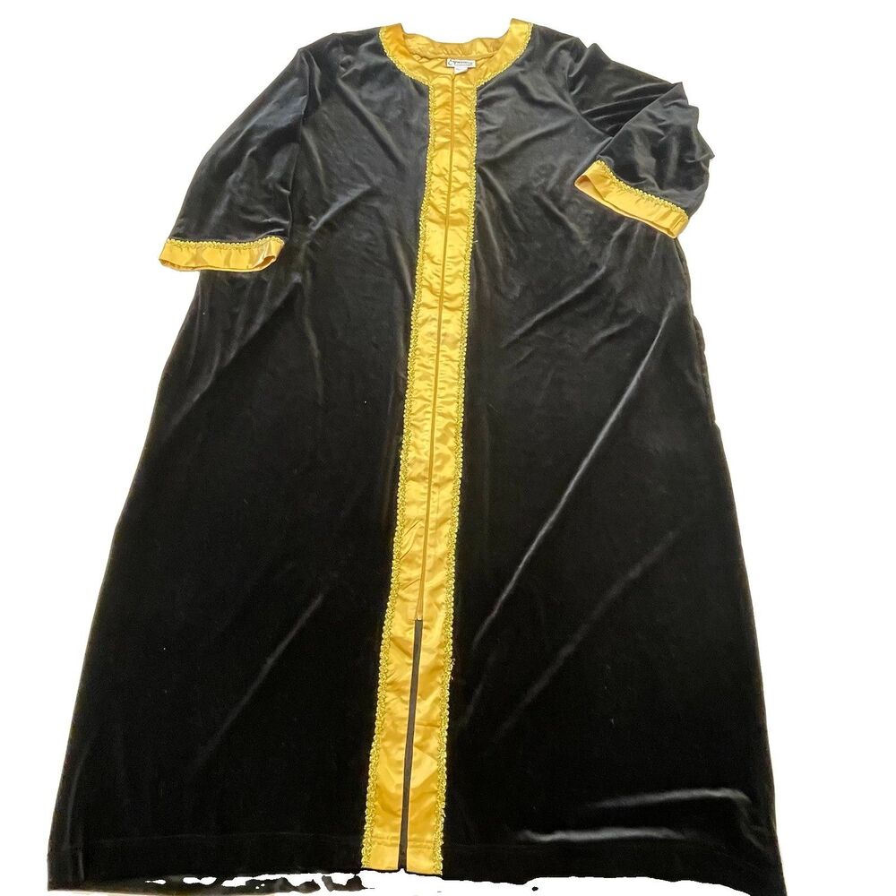 Expressions Catalog Velvet Black Gold Role play Kaftan Costume LARP Robe 2X